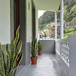 Casa Palmeiras, , Madeira فيلة *